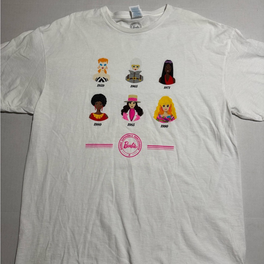 Barbie Decades Character Print 1950s-1990s, White Tee, XL‎ #1023